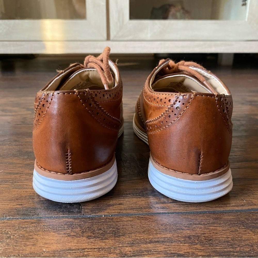 Kenneth Cole Reaction, Boys Dress Shoes - Picture 5 of 13